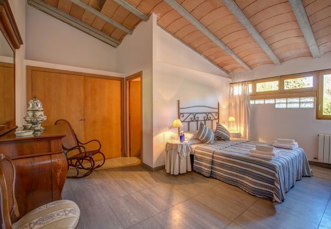 Villa in Pollensa - LLOBINER. Perfect location! A country villa without leaving Pollensa Villa in Pollensa - LLOBINER. Perfect location! A country villa without leaving Pollensa