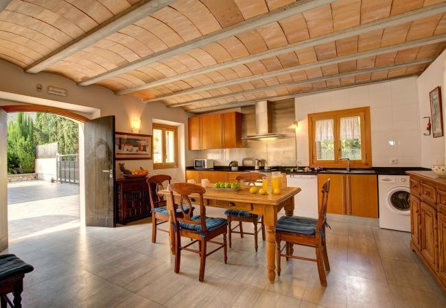 Villa in Pollensa - LLOBINER. Perfect location! A country villa without leaving Pollensa Villa in Pollensa - LLOBINER. Perfect location! A country villa without leaving Pollensa