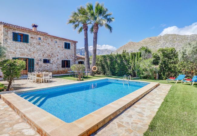 Villa/Dettached house in Pollensa - JOAN. Charming villa with a fabulous garden