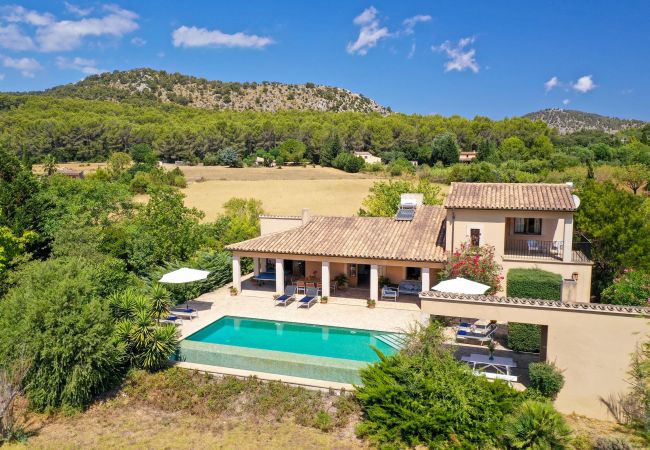 Villa in Pollensa - MARES. Stunning villa. A great choice Villa in Pollensa - MARES. Stunning villa. A great choice