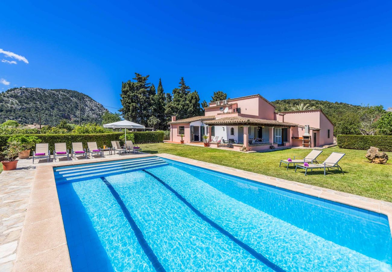 Villa in Pollensa - PATRICIA. Impressive garden to enjoy with the family