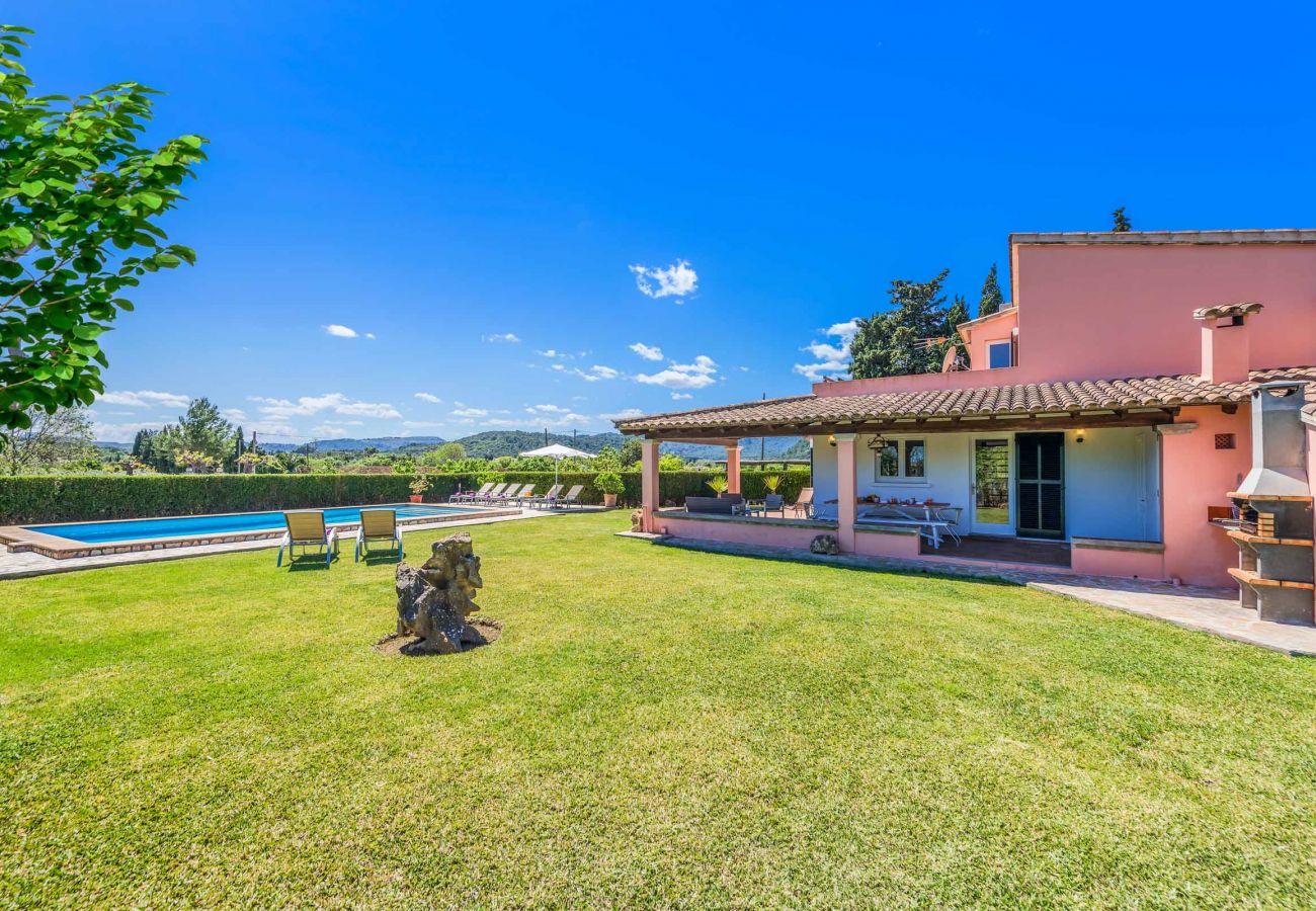 Villa in Pollensa - PATRICIA. Impressive garden to enjoy with the family