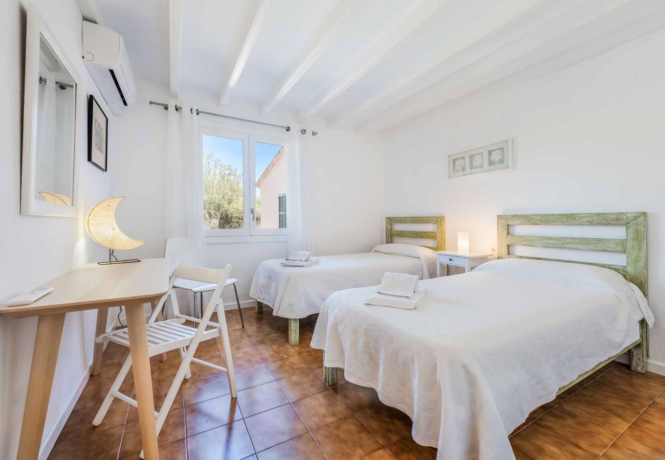 Villa in Pollensa - PATRICIA. Impressive garden to enjoy with the family