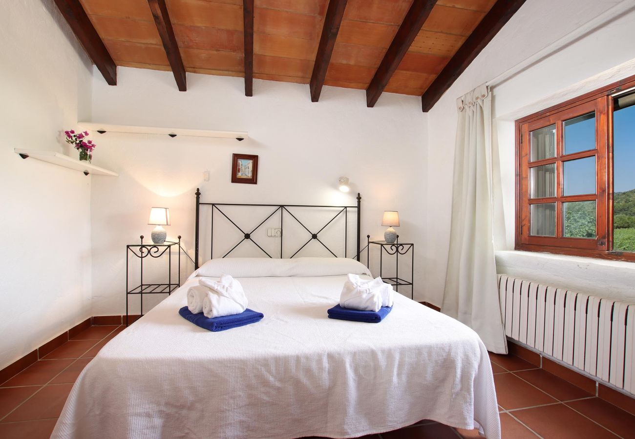 Villa in Pollensa - COLLET VELL. Lovely stone-clad villa with large garden