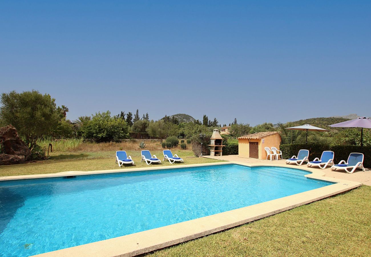 Villa in Pollensa - COLLET VELL. Lovely stone-clad villa with large garden