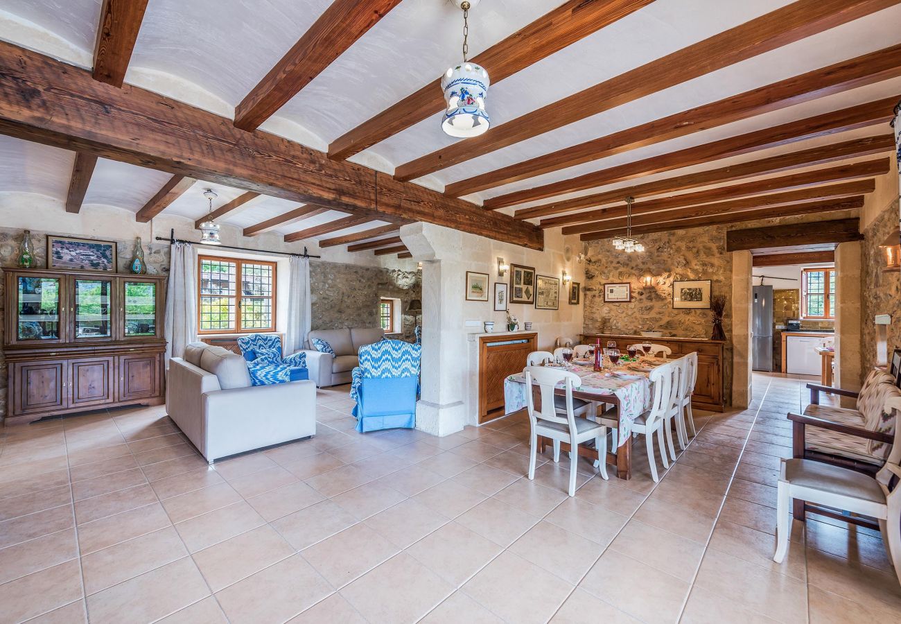 Villa in Pollensa - RAFALET. Charming villa with great pool and spectacular surroundings