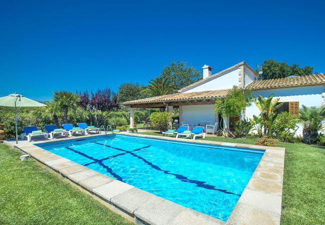 Villa/Dettached house in Puerto Pollensa - GERANIOS. Relax and enjoy!