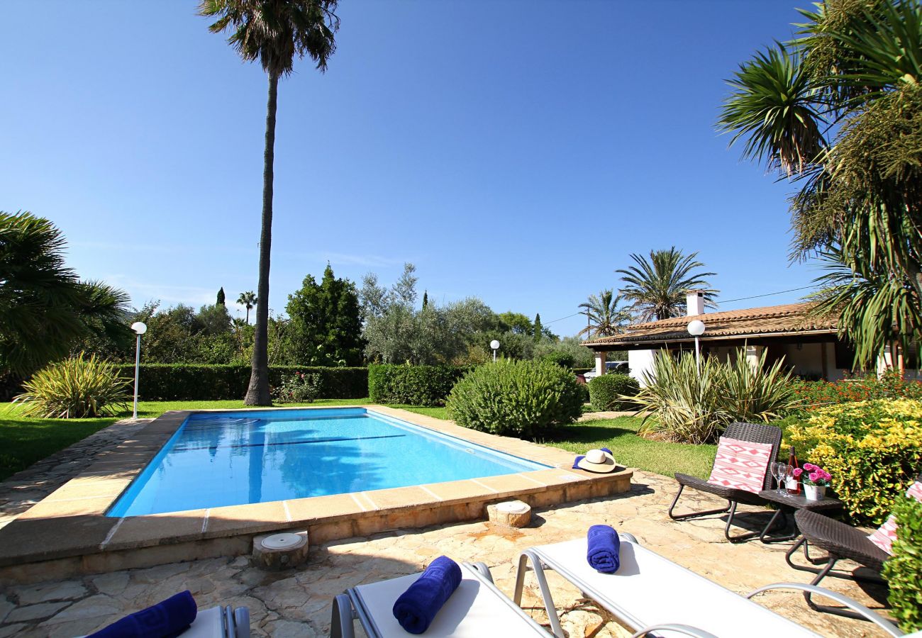 Villa in Pollensa - MORENO. Fabulous garden, memorable holidays