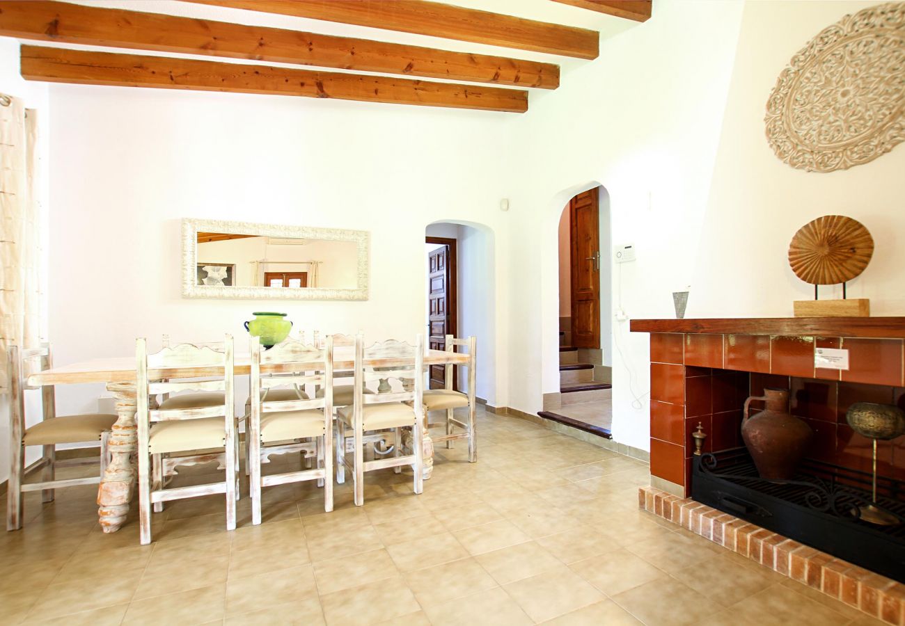 Villa in Puerto Pollensa - BARRACA. Haven of peace 10 just min. walk to the center