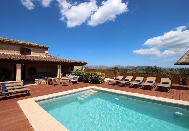 Villa in Alcudia - SOU.  Nice Majorcan villa  for 12 people