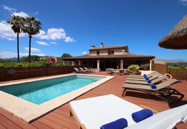 Villa in Alcudia - SOU.  Nice Majorcan villa  for 12 people