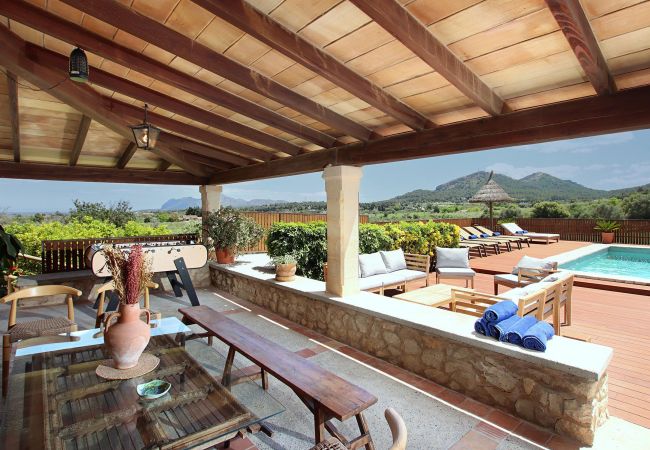 Villa in Alcudia - SOU.  Nice Majorcan villa  for 12 people