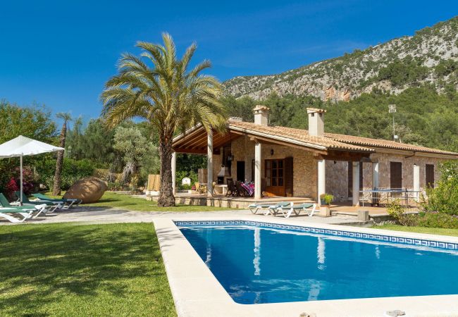 Villa/Dettached house in Pollensa / Pollença - CADELL PETIT. Charming house a short drive away from Pollensa