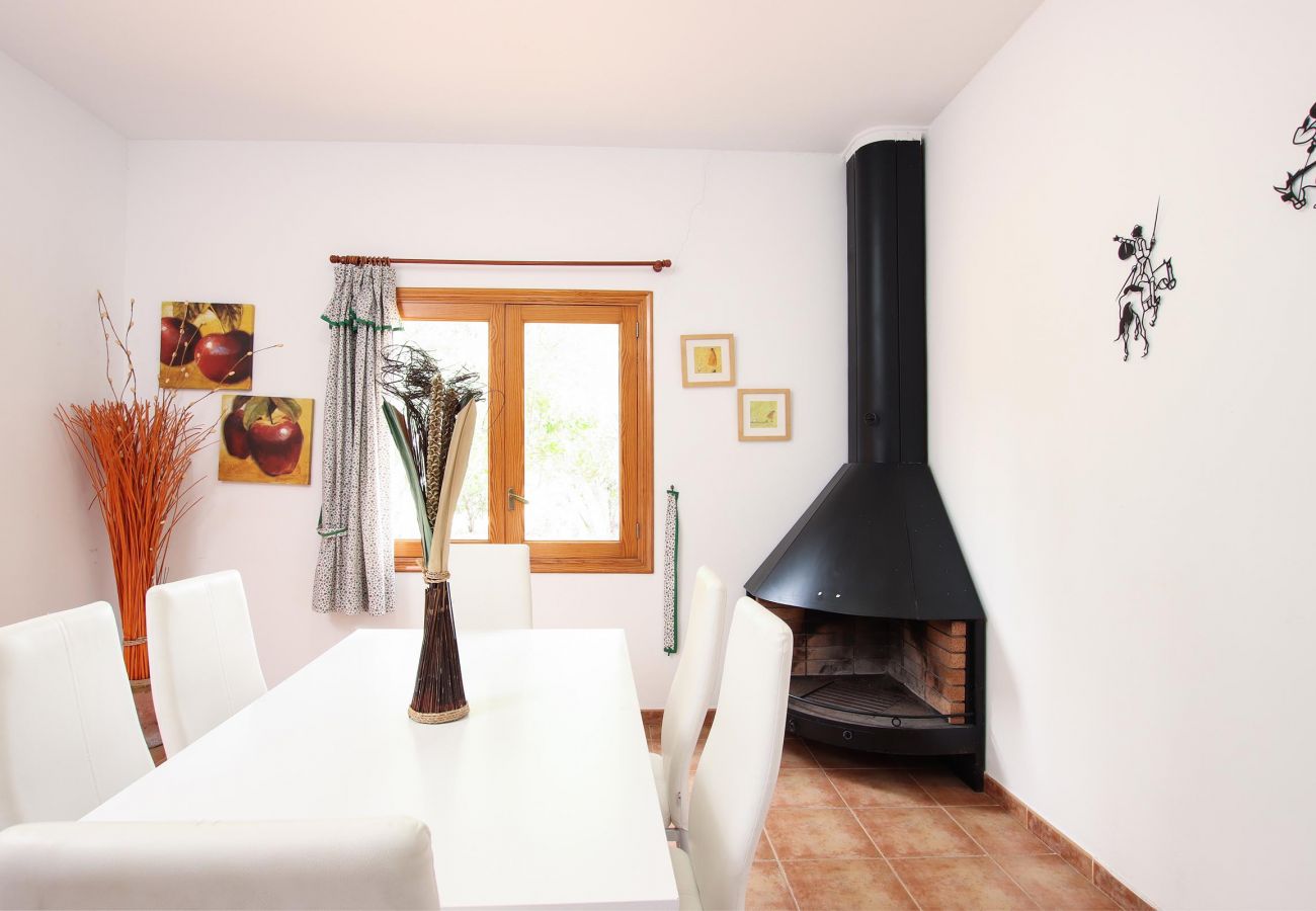 Villa in Pollensa - PUNTA COLET. Large pool and spacious garden for endless fun