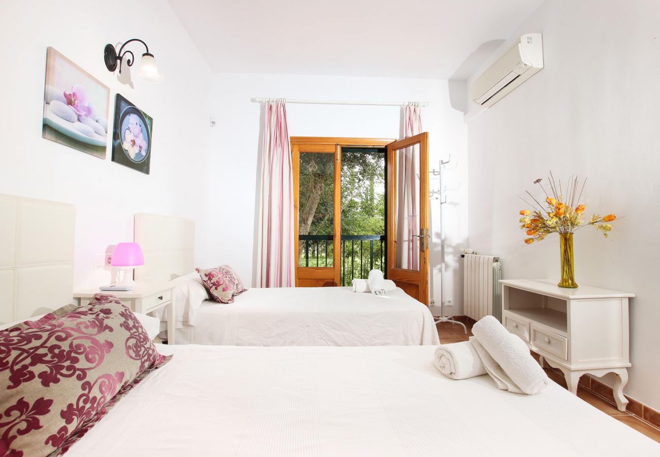 Villa in Pollensa - PUNTA COLET. Large pool and spacious garden for endless fun