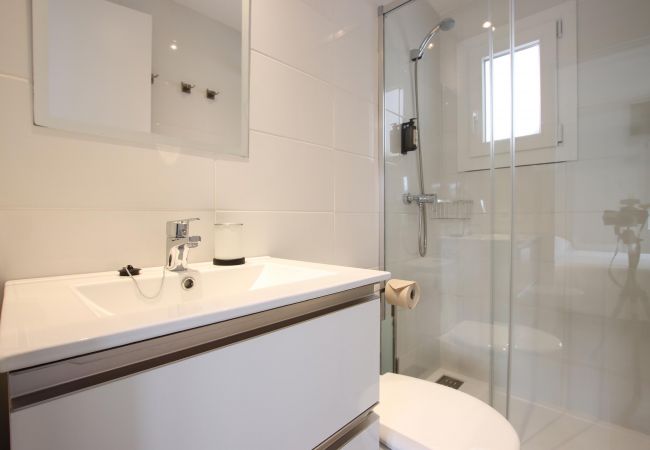 Apartment in Puerto Pollensa - RIERES. Modern apartment near the beach. Apartment in Puerto Pollensa - RIERES. Modern apartment near the beach.