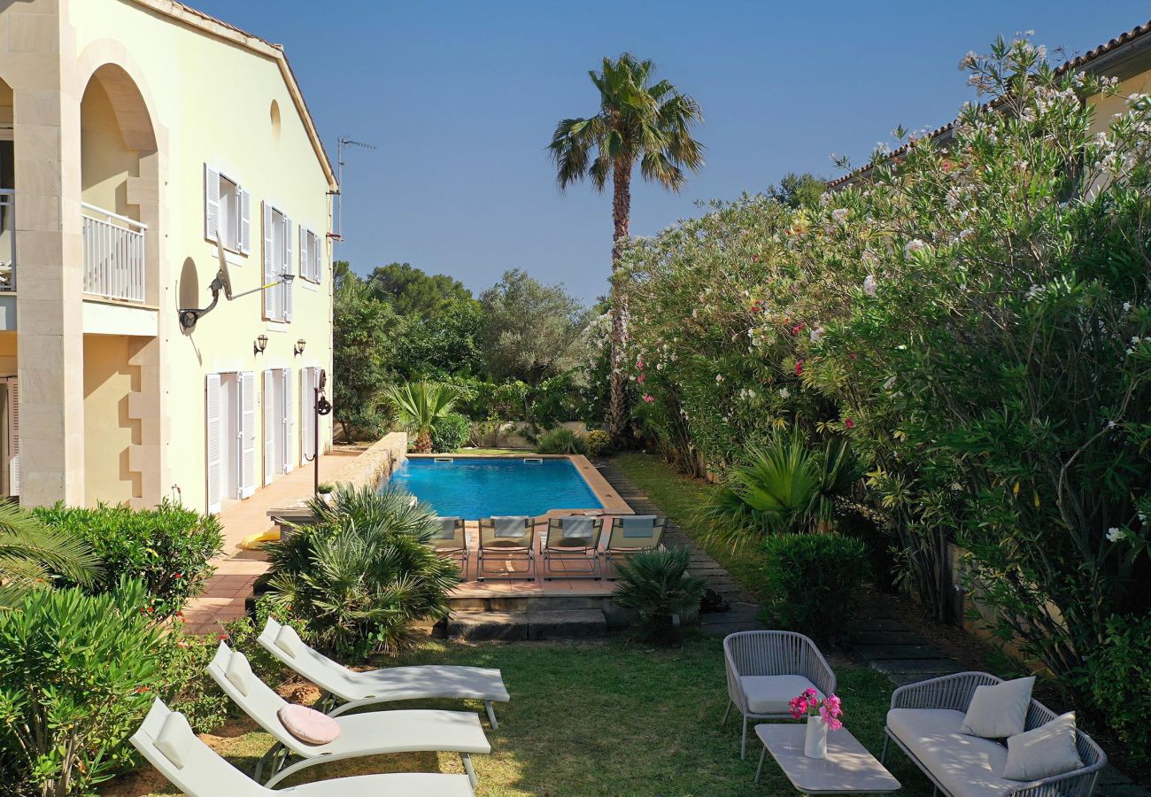Villa in Alcudia - AMOROS. Beautiful villa with superb sea views