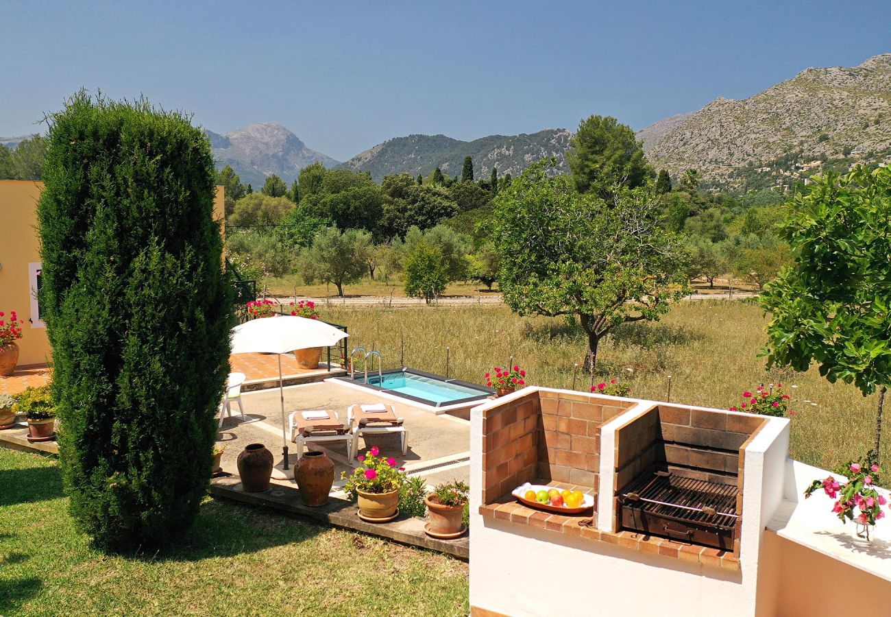 Villa in Pollensa - TIRANA. Welcoming villa midway to Pollensa, Puerto Pollensa and Cala San Vicente