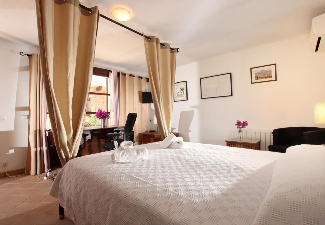 Villa in Pollensa - JACOBUS. A traditional Majorcan paradise with an impressive pool