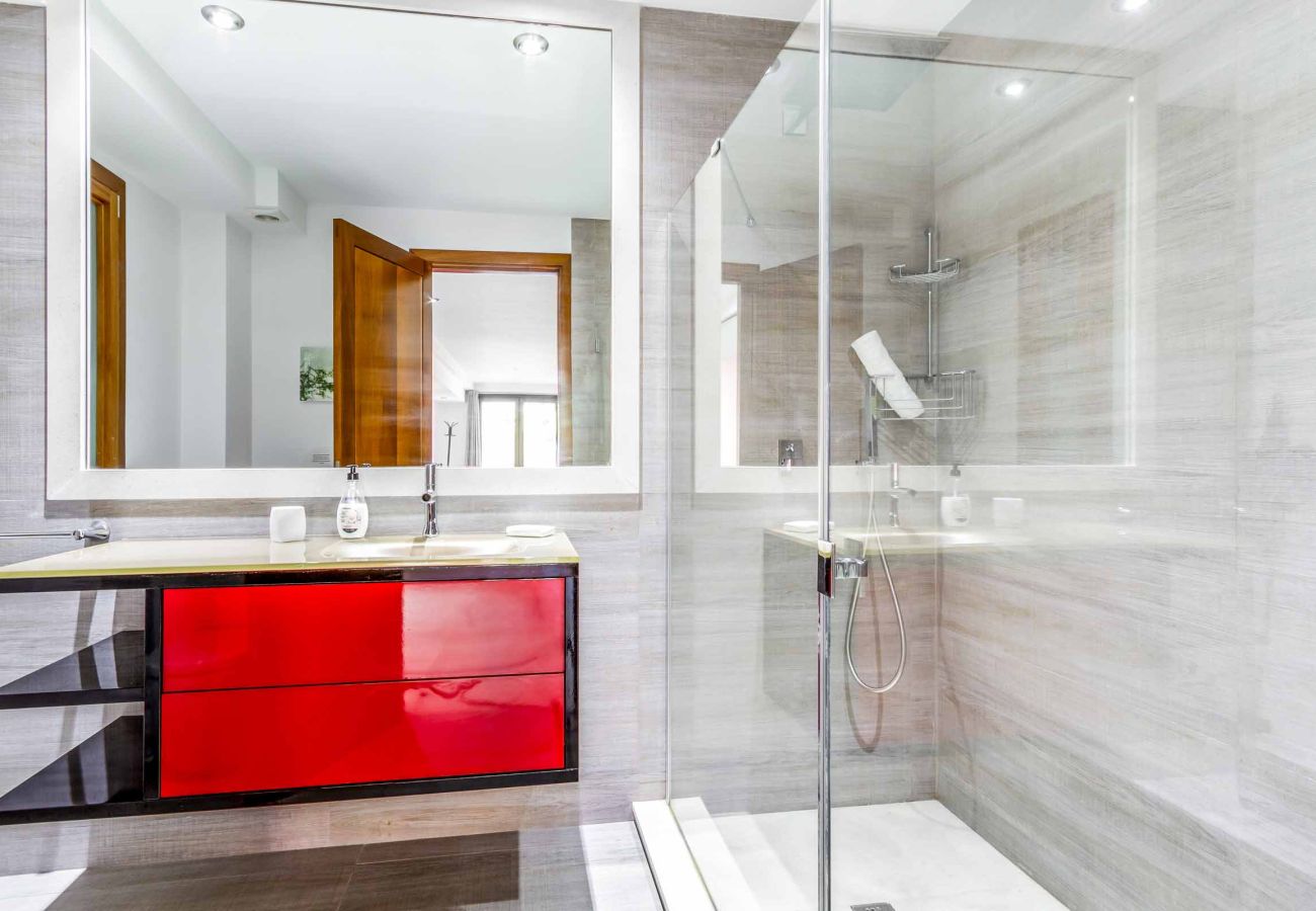 Villa in Cala Sant Vicenç - CAVALL , beautiful villa in the heart of Cala Sant Vicenç