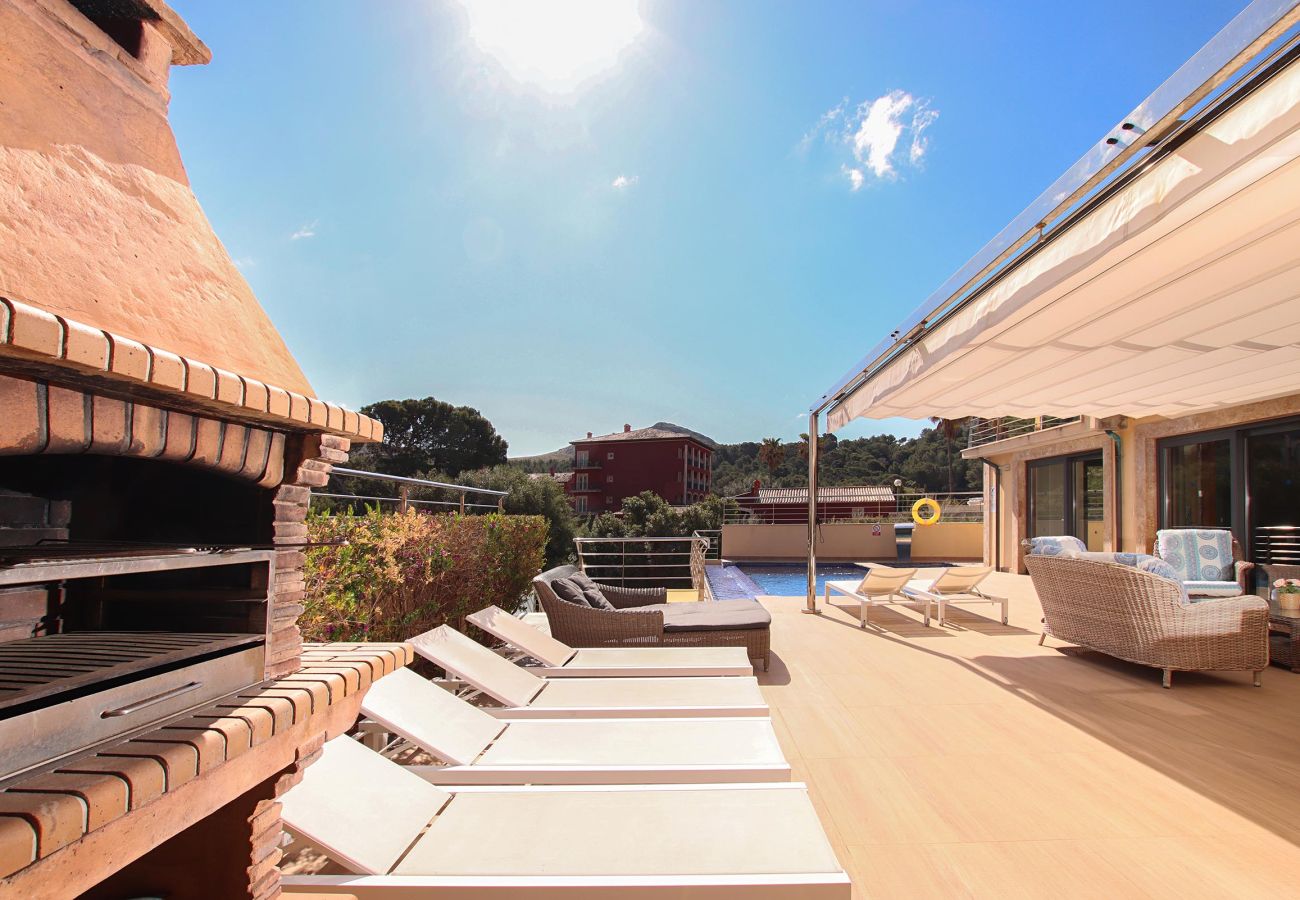 Villa in Cala Sant Vicenç - CAVALL , beautiful villa in the heart of Cala Sant Vicenç