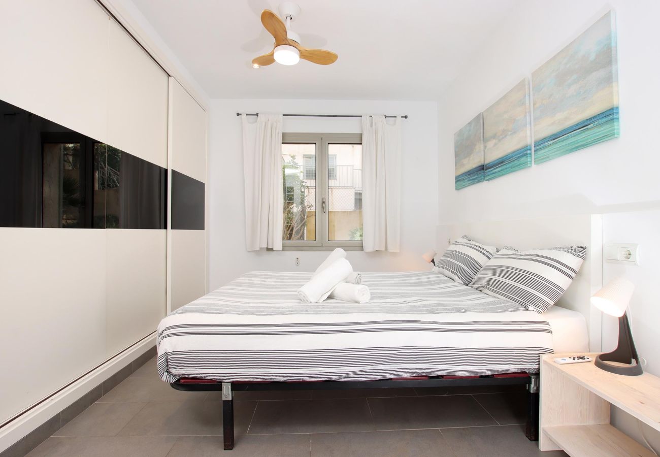 Apartment in Cala Sant Vicenç - Nice apartment for two people in Cala Sant Vicenç