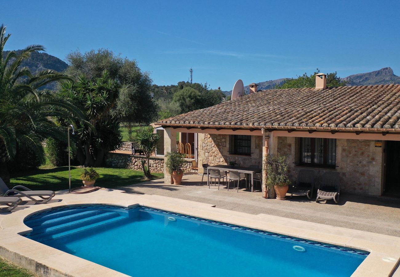 Villa in Pollensa - Roqueta ,tradictional villa near the town of Pollença