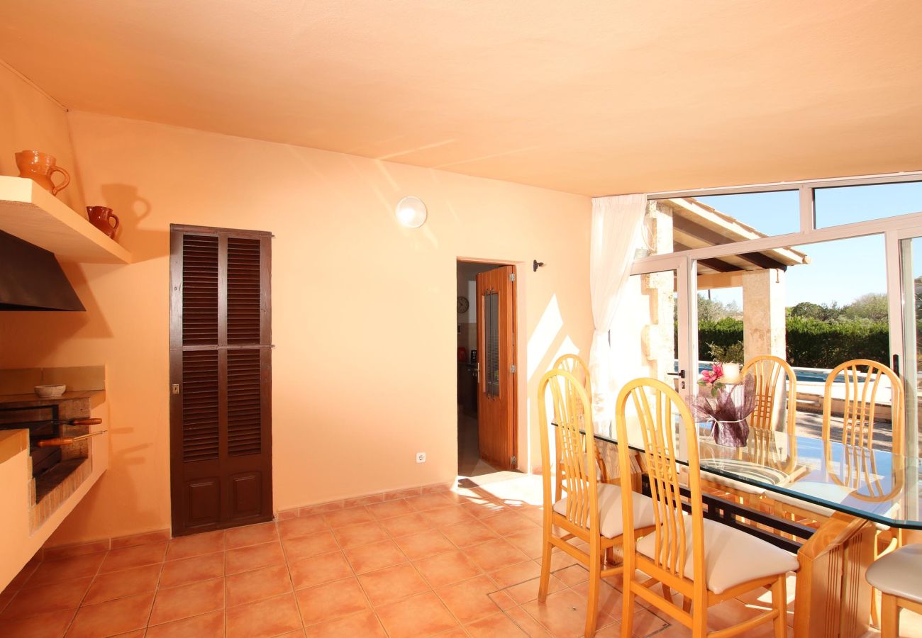 Villa in Pollensa - Roqueta ,tradictional villa near the town of Pollença